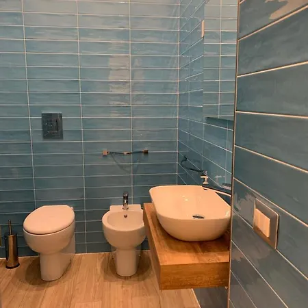 Mysuite בית הארחה נאפולי